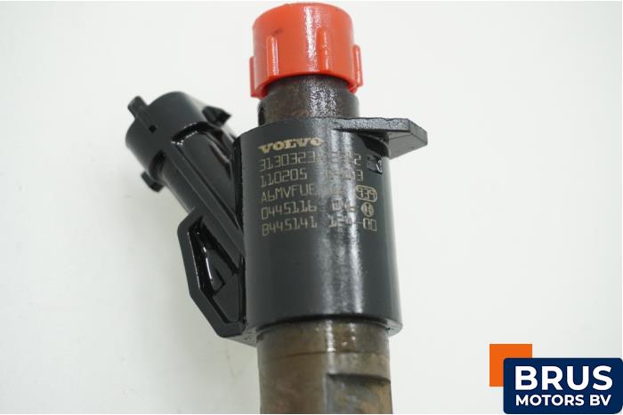 Usagé Injecteurs Volvo XC60 I (DZ) 2.0 DRIVe 20V Prix € 121,00 Prix TTC proposé par Brus Motors BV