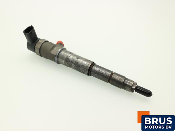 Usagé Injecteurs Opel Movano 2.3 CDTi 16V RWD Prix € 151,25 Prix TTC proposé par Brus Motors BV