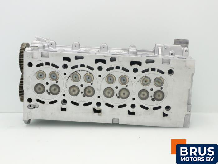 Usagé Culasse Opel Antara 2.2 CDTI 16V 4x4 Prix € 605,00 Prix TTC proposé par Brus Motors BV