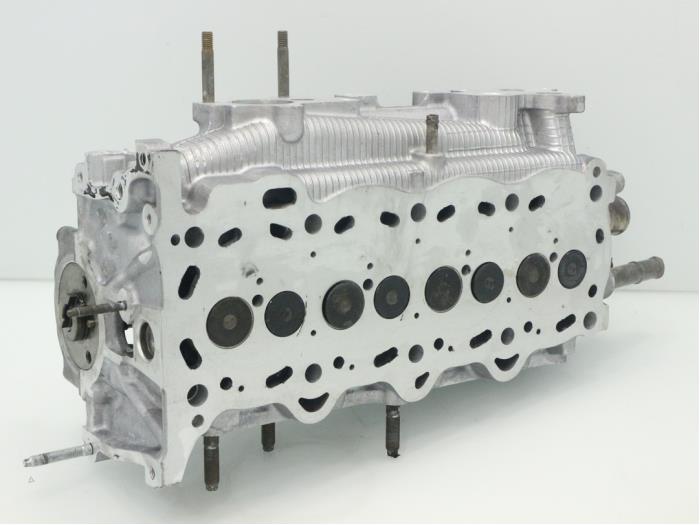 Cylinder head from a MINI Mini One/Cooper (R50) 1.4 D One 2006