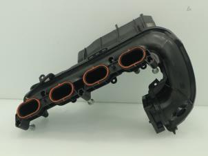 Used Intake manifold Mercedes C (C204) 1.6 C-180 16V BlueEfficiency Price € 121,00 Inclusive VAT offered by Brus Motors BV