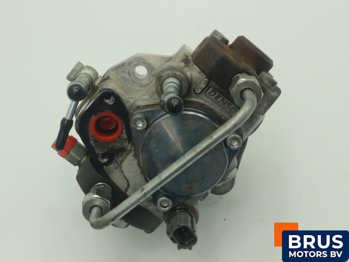 Mechanical fuel pump Opel Astra H 1.7 CDTi 16V - 8981030281 Z17DTR DENSO
