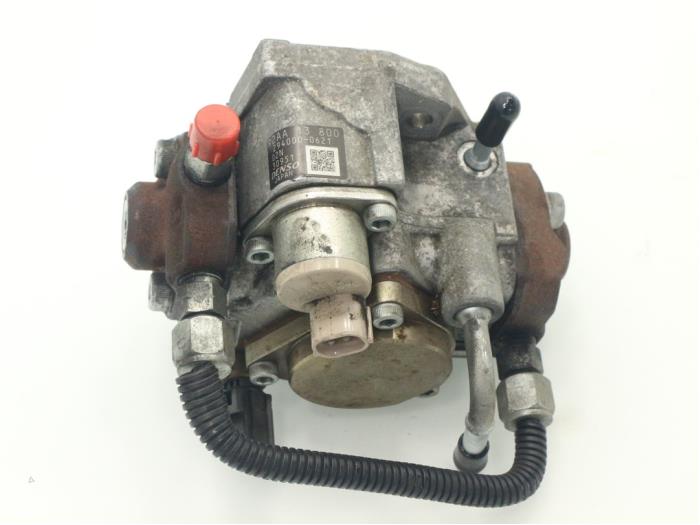 Mechanical fuel pump from a Mazda 6 (GH12/GHA2) 2.2 CiTD 16V 163 2010