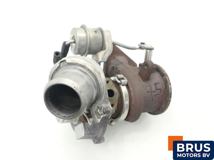 Używane Turbo Mercedes Sprinter 2t (901/902) 208 CDI 16V Cena € 302,50 Z VAT oferowane przez Brus Motors BV