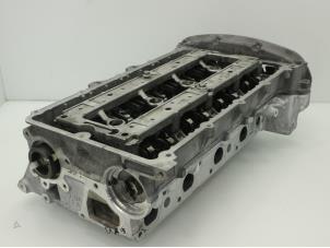 Used Cylinder head Peugeot Boxer (U9) 2.2 Blue HDi 165 Price € 726,00 Inclusive VAT offered by Brus Motors BV