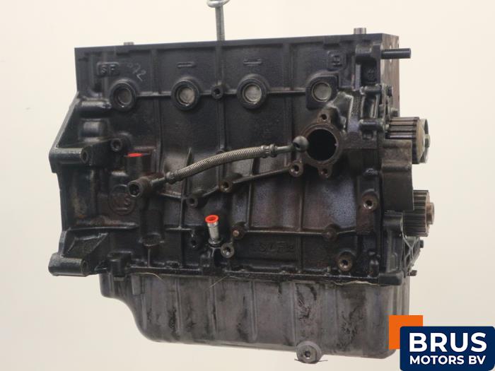 Engine from a Suzuki Grand Vitara I (FT/GT/HT) 2.0 TDi/HDi 16V 2004