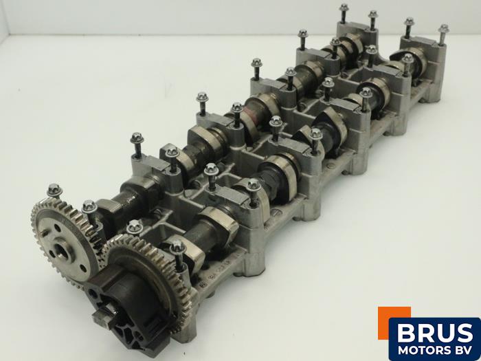 Usagé Arbre à cames Mercedes ML I (163) 270 2.7 CDI 20V Prix € 423,50 Prix TTC proposé par Brus Motors BV