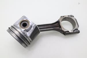Used Connecting rod Volkswagen Transporter/Caravelle T4 2.5 TDI Price € 90,75 Inclusive VAT offered by Brus Motors BV