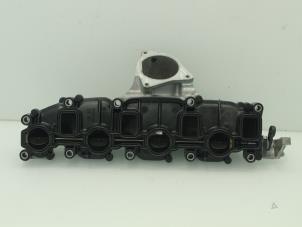 Used Intake manifold Audi A4 (B8) 2.0 TDI 16V Price € 90,75 Inclusive VAT offered by Brus Motors BV