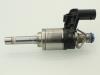 Injektor (Benzineinspritzung) van een Volkswagen Golf VII (AUA) 1.0 TSI 12V BlueMotion 2020
