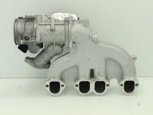 Used Intake manifold Volkswagen Passat (3C2) 2.0 TDI 140 Price € 90,75 Inclusive VAT offered by Brus Motors BV