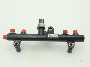 Used Fuel injector nozzle Ford Kuga I 2.0 TDCi 16V 163 4x4 Price € 90,75 Inclusive VAT offered by Brus Motors BV
