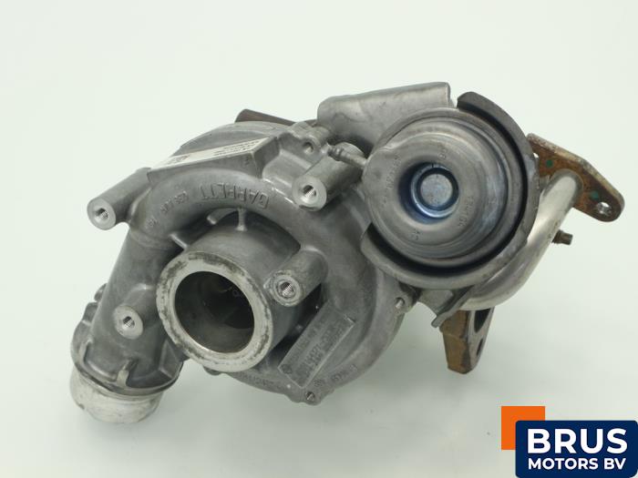 Używane Turbo Renault Clio IV (5R) 1.5 Energy dCi 90 FAP Cena € 211,75 Z VAT oferowane przez Brus Motors BV