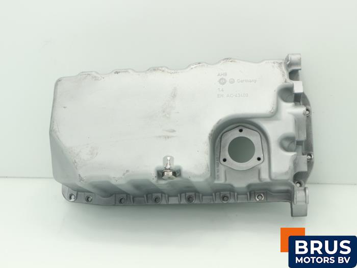 Gebrauchte Ölwanne Volkswagen Multivan T5 (7E/7HC/7HF/7HM) 1.9 TDi Preis € 60,50 Mit Mehrwertsteuer angeboten von Brus Motors BV