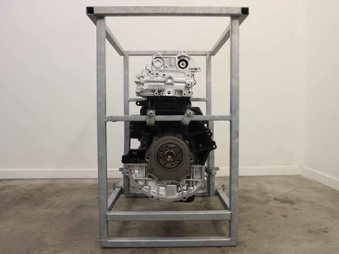 Engine from a Ford Transit 2.0 TDCi 16V Eco Blue 130 2019