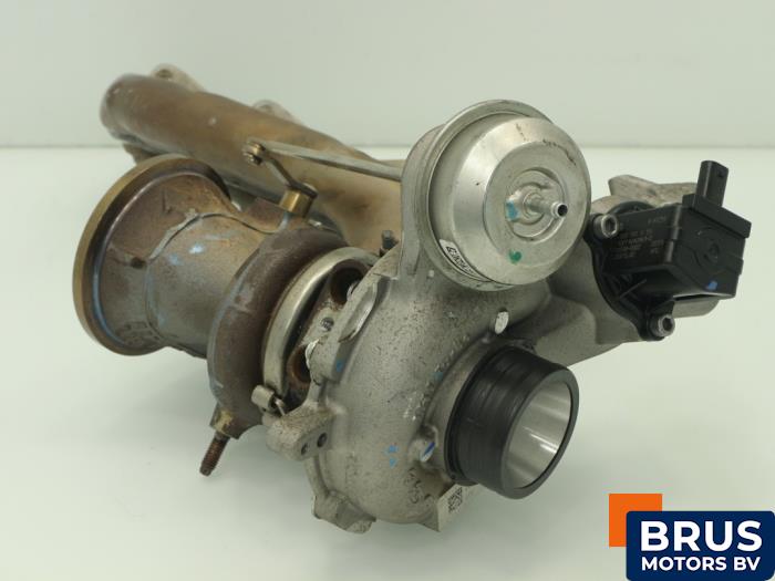 Gebrauchte Turbo Mercedes C (C205) C-200 2.0 16V 4-Matic Preis € 544,50 Mit Mehrwertsteuer angeboten von Brus Motors BV