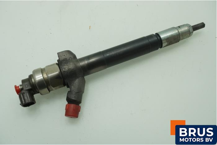 Usagé Injecteurs Ford Transit 2.4 TDCi 16V Prix € 151,25 Prix TTC proposé par Brus Motors BV