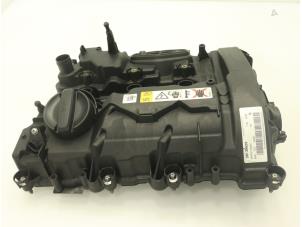 Used Rocker cover Mini Clubman (F54) 1.5 One 12V Price € 181,50 Inclusive VAT offered by Brus Motors BV