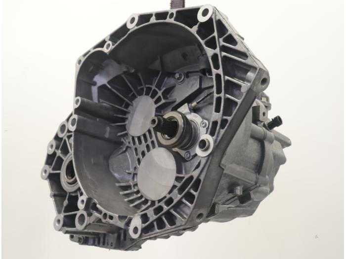 Gearbox from a Opel Insignia 2.0 CDTI 16V 130 Ecotec 2012