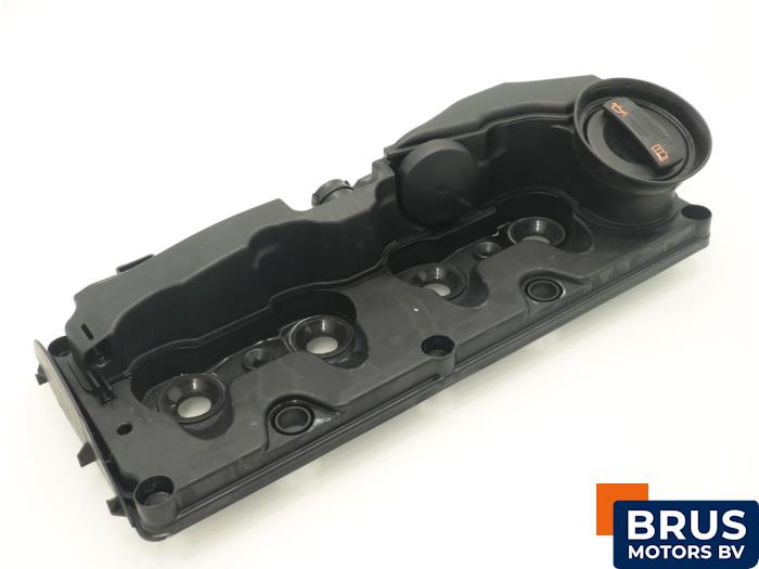 Gebrauchte Ventildeckel Audi A4 (B8) 2.0 TDI 16V Preis € 90,75 Mit Mehrwertsteuer angeboten von Brus Motors BV