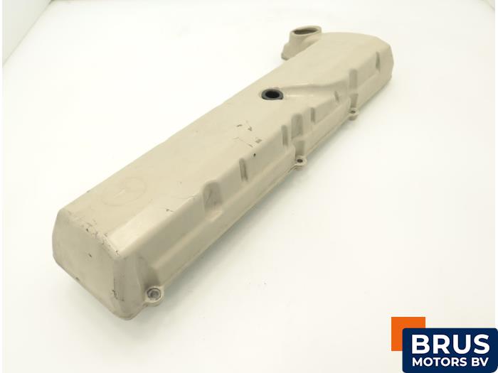 Gebrauchte Ventildeckel Mercedes Sprinter 4t (904) 412D Preis € 90,75 Mit Mehrwertsteuer angeboten von Brus Motors BV
