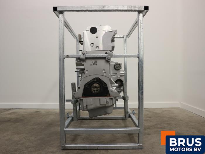 Engine Volkswagen Transporter T5 2.5 TDi 4Motion - 070103021L BNZ BNZ