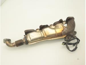Used Exhaust manifold Mercedes C (C204) 2.2 C-250 CDI 16V BlueEfficiency Price € 90,75 Inclusive VAT offered by Brus Motors BV