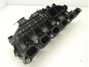 Used Intake manifold BMW X5 (F15) xDrive 35i 3.0 Price € 121,00 Inclusive VAT offered by Brus Motors BV