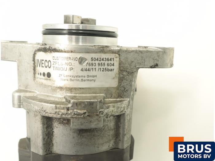 Usagé Pompe de direction Fiat Ducato (250) 3.0 D 177 MultiJet II Power Prix € 121,00 Prix TTC proposé par Brus Motors BV