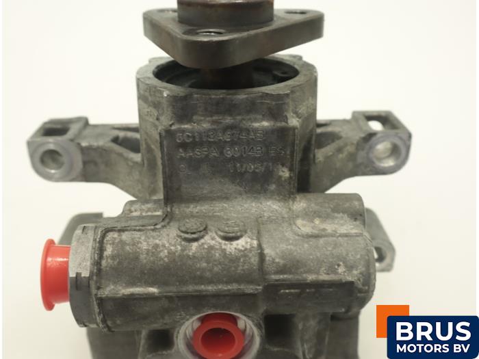 Usagé Pompe de direction Ford Transit 2.2 TDCi 16V Prix € 211,75 Prix TTC proposé par Brus Motors BV