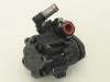 Power steering pump from a Volkswagen Transporter/Caravelle T4 1.9 TDI 2000