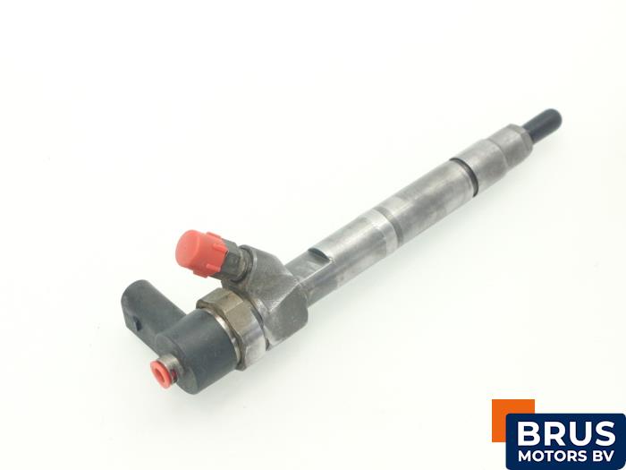 Usagé Injecteurs Mercedes Sprinter 3t (903) 311 CDI 16V Prix € 151,25 Prix TTC proposé par Brus Motors BV