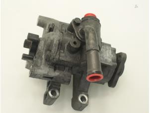Used Power steering pump Citroen Jumper (U9) 2.2 HDi 130 Price € 121,00 Inclusive VAT offered by Brus Motors BV