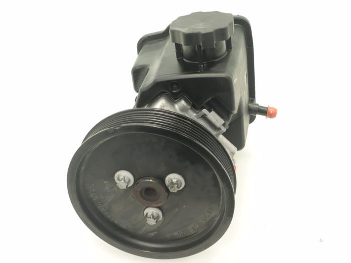 Power steering pump Mercedes Sprinter 3t 313 CDI 16V A0024667601