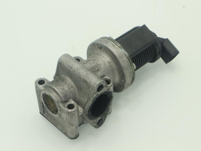 EGR Valve Opel Zafira 1.9 CDTI 16V - Z19DTH Z19DTH