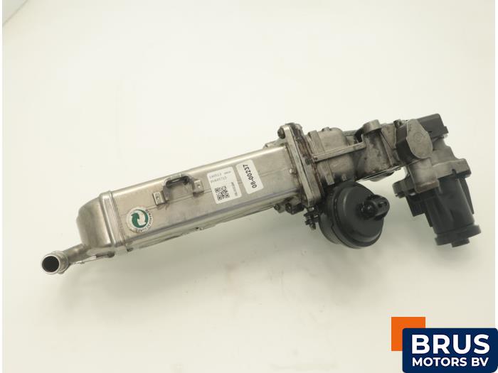 AGR Ventil van een Volkswagen Caddy IV 2.0 TDI 16V DPF 2016