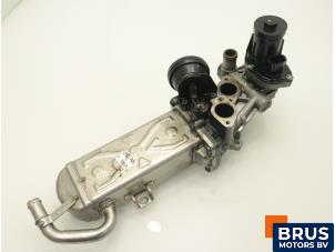 AGR Ventil van een Volkswagen Caddy IV 2.0 TDI 16V DPF 2016