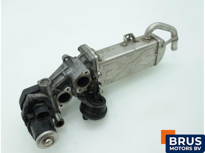 Gebrauchte AGR Ventil Volkswagen Passat (362) 2.0 TDI 16V 140 Preis € 151,25 Mit Mehrwertsteuer angeboten von Brus Motors BV