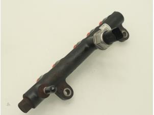 Used Fuel injector nozzle Peugeot Boxer (U9) 2.0 BlueHDi 130 Price € 90,75 Inclusive VAT offered by Brus Motors BV