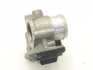 Used Throttle body Ford Focus 3 1.0 Ti-VCT EcoBoost 12V 100 Price € 60,50 Inclusive VAT offered by Brus Motors BV