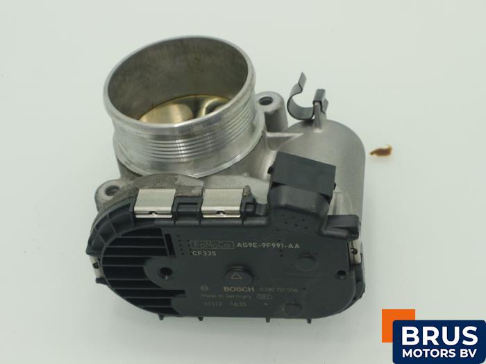 Usagé Boitier papillon Landrover Range Rover Evoque (LVJ/LVS) 2.0 Si4 16V Prix € 121,00 Prix TTC proposé par Brus Motors BV