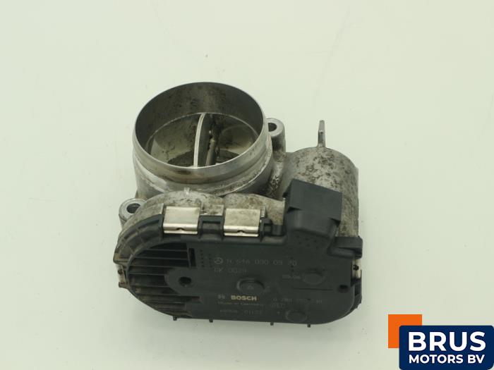 Begagnade Spjällhus Mercedes E (VF211) 2.2 E-220 CDI 16V Pris € 90,75 Inklusive moms erbjuds av Brus Motors BV