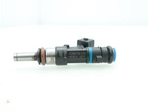 Used Injector (petrol injection) Fiat 500/595/695 1.4 T-Jet 16V 695 Price € 60,50 Inclusive VAT offered by Brus Motors BV