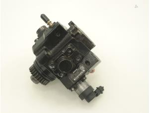Used Mechanical fuel pump Nissan Primastar 2.0 dCi 120 Price € 211,75 Inclusive VAT offered by Brus Motors BV