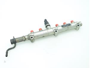 Usagé Système d'injection Hyundai H-1/H-200 2.5 CRDi Powervan Prix € 60,50 Prix TTC proposé par Brus Motors BV