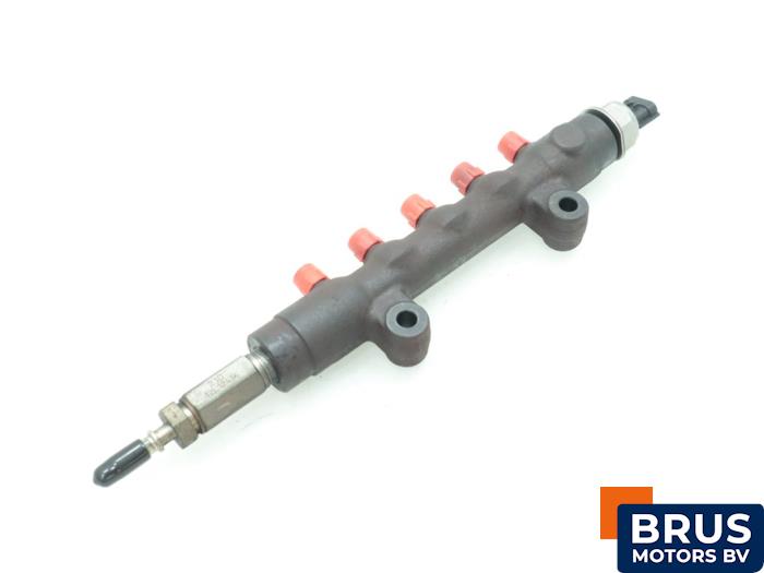 Usagé Système d'injection Ford Transit 2.2 TDCi 16V Prix € 121,00 Prix TTC proposé par Brus Motors BV