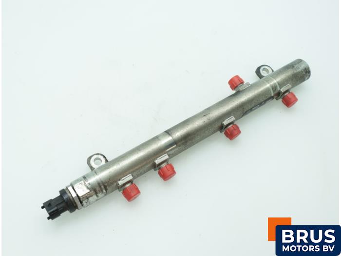 Usagé Système d'injection Iveco New Daily V 29L13, 29L13D, 35C13D, 40C13D Prix € 121,00 Prix TTC proposé par Brus Motors BV