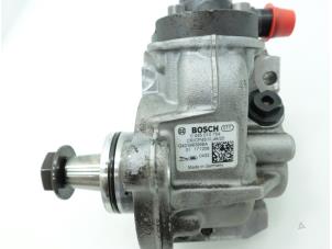 Used Mechanical fuel pump Landrover Discovery V (LR) 2.0 Td4 16V Price € 363,00 Inclusive VAT offered by Brus Motors BV