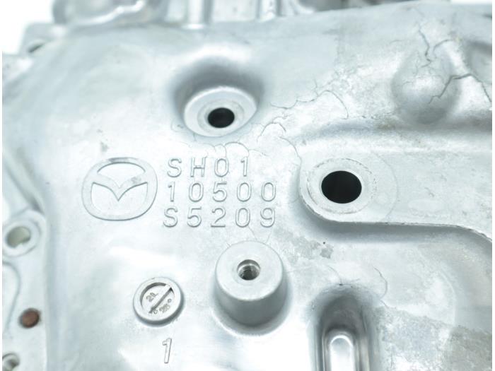 Timing cover from a Mazda CX-5 (KE,GH) 2.2 Skyactiv D 16V High Power 2014