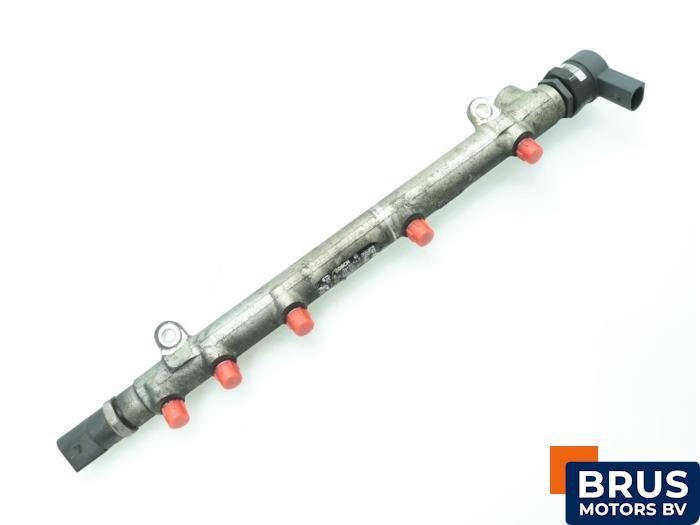 Usagé Système d'injection Mercedes Vito (639.6) 2.2 109 CDI 16V Prix € 121,00 Prix TTC proposé par Brus Motors BV
